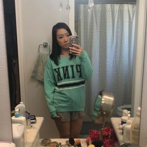 VS Pink Boyfriend Style Sweatshirt Pullover